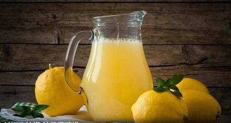 <b>ڳ </b>
